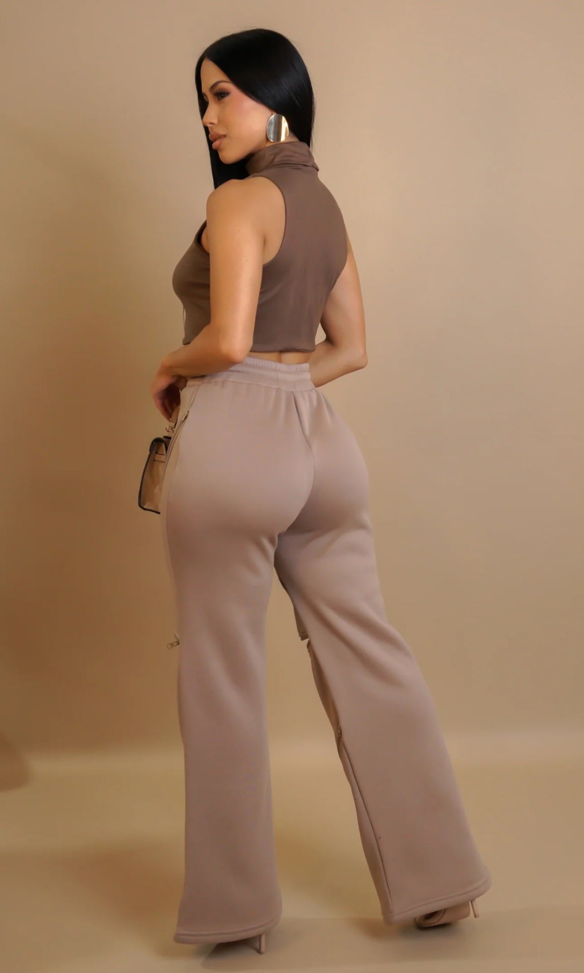 Chic Comfort Wide-Leg Joggers